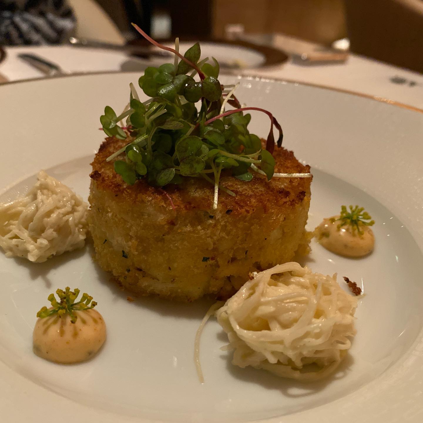 What a great meal, as always. Particularly with the service (5)