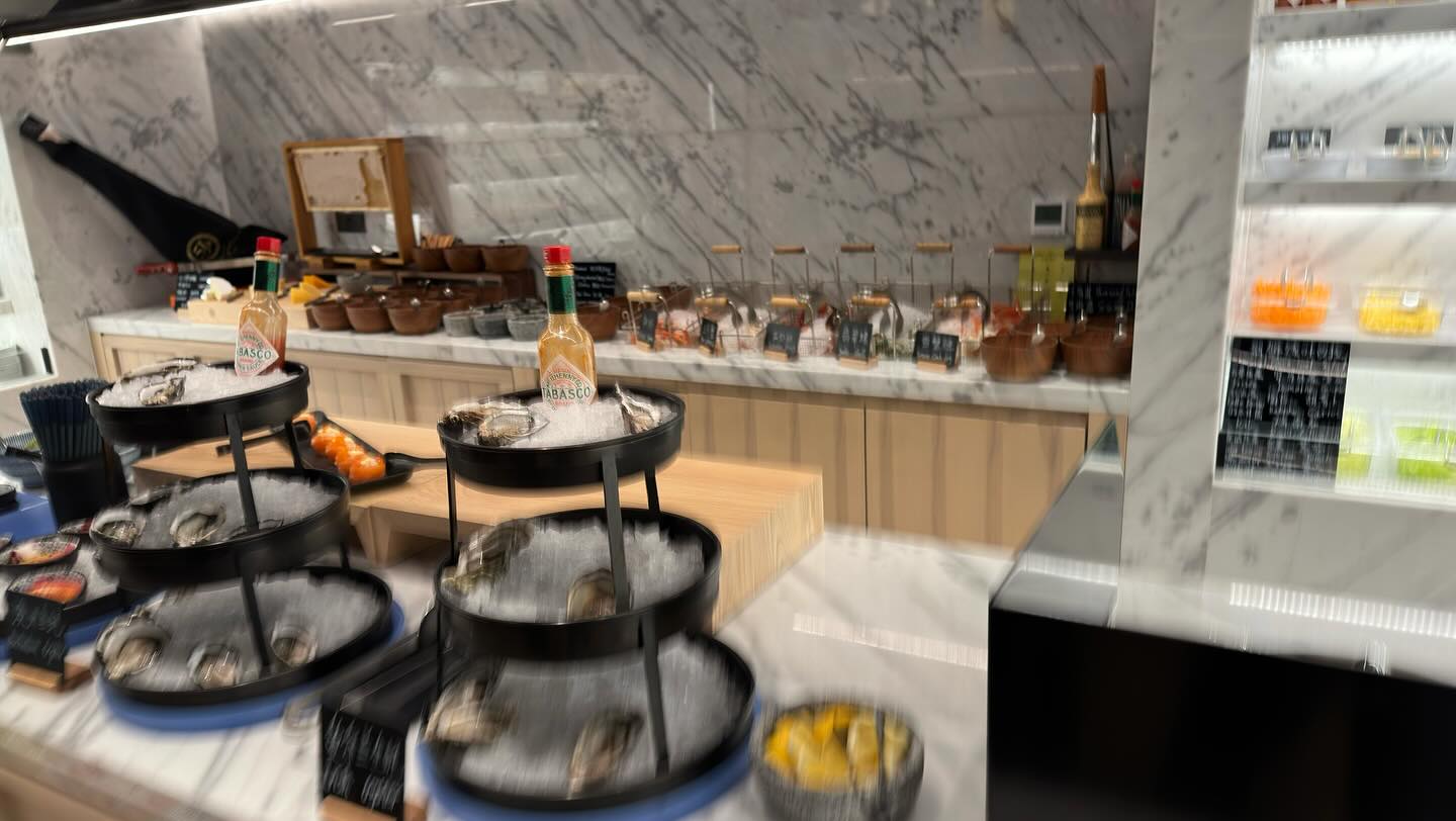 Lots of selection with live #lobsters cook to order. Everything are very fresh.… (9)