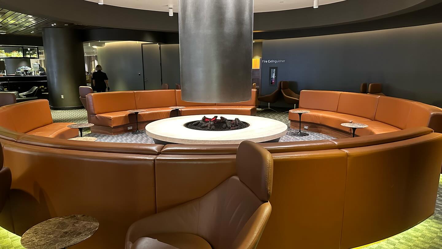 Much better than the #centerionlounge #lax (2)